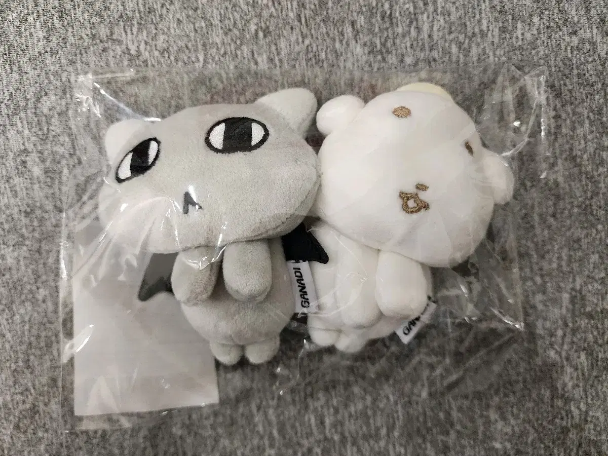 가나디 팝업 | フリマ&中古検索 | 韓国代行 SAZO